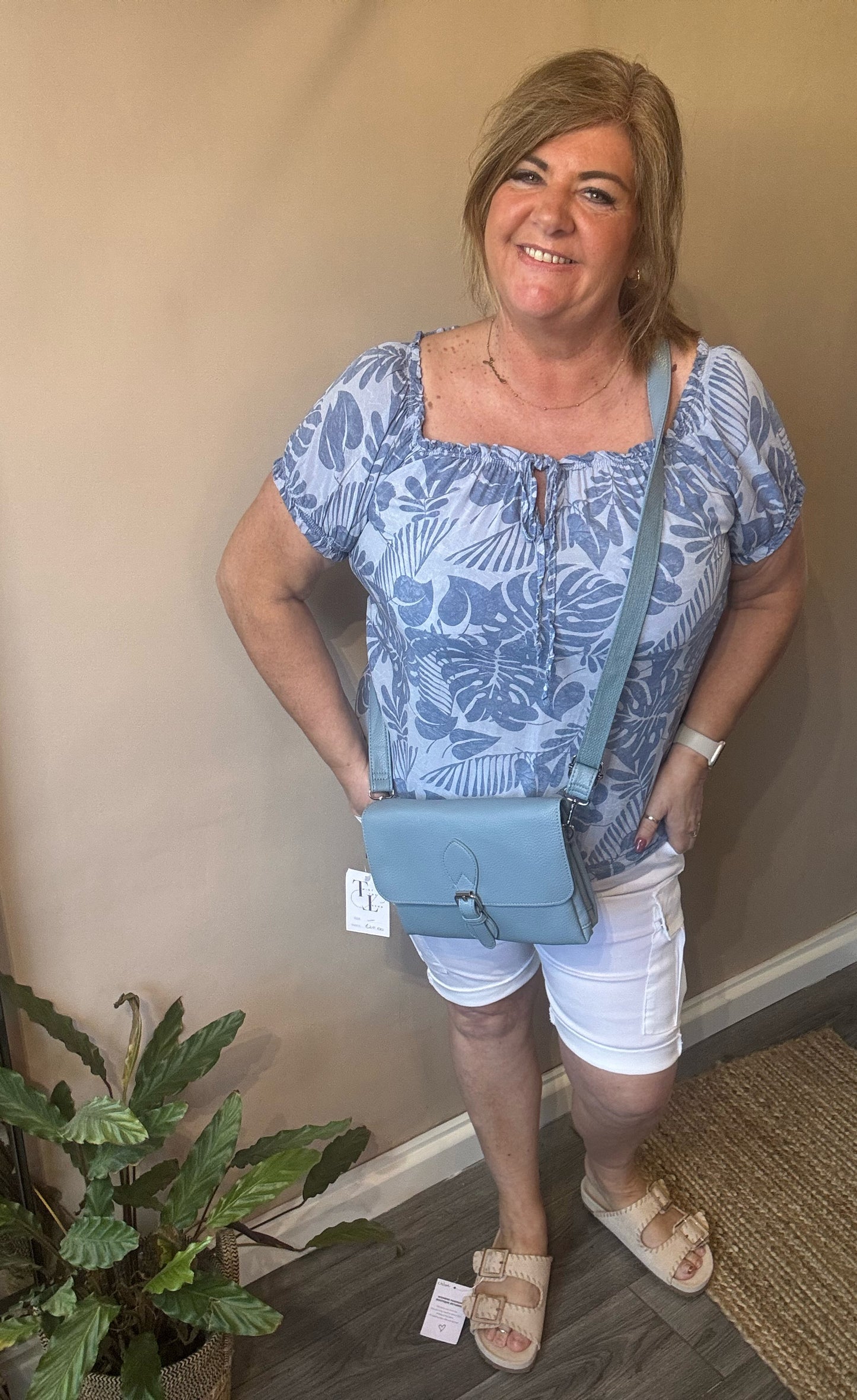 Cerys Magic Cargo Shorts