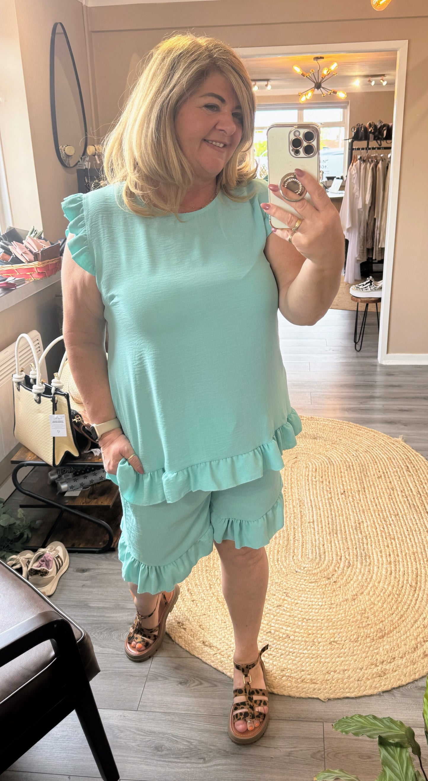 Candie Frill shorts set