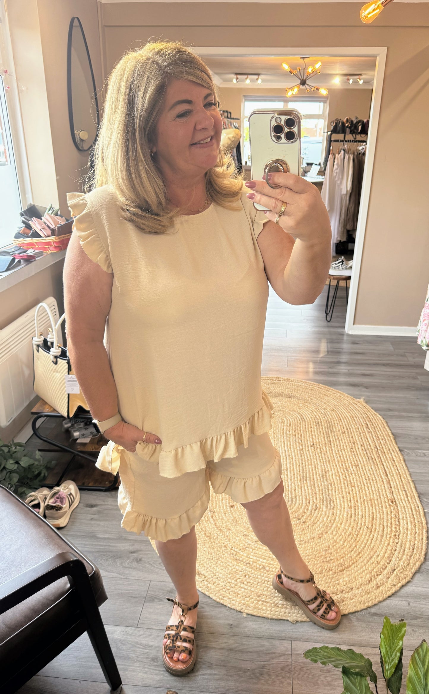 Candie Frill shorts set