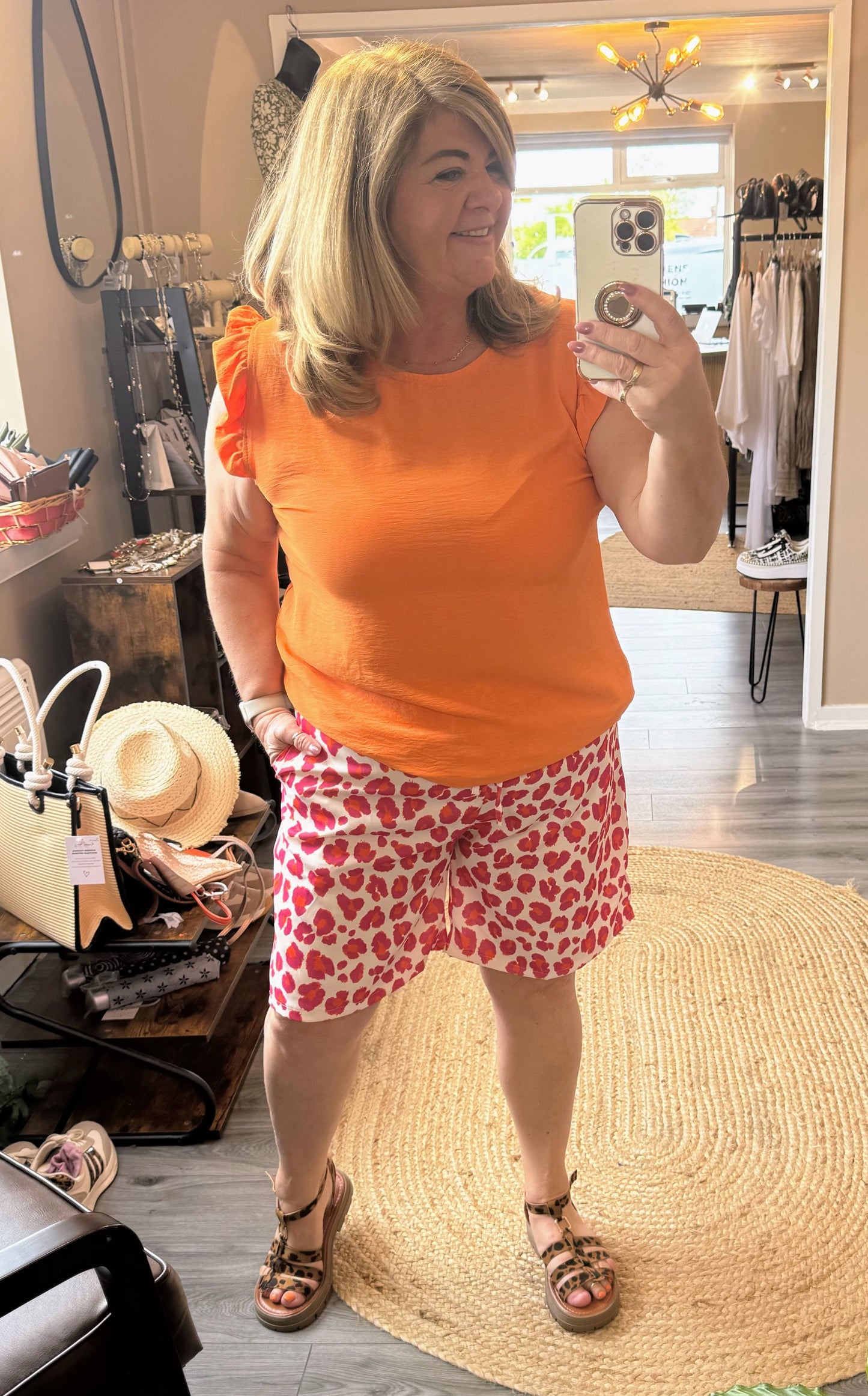 Lois leopard print shorts