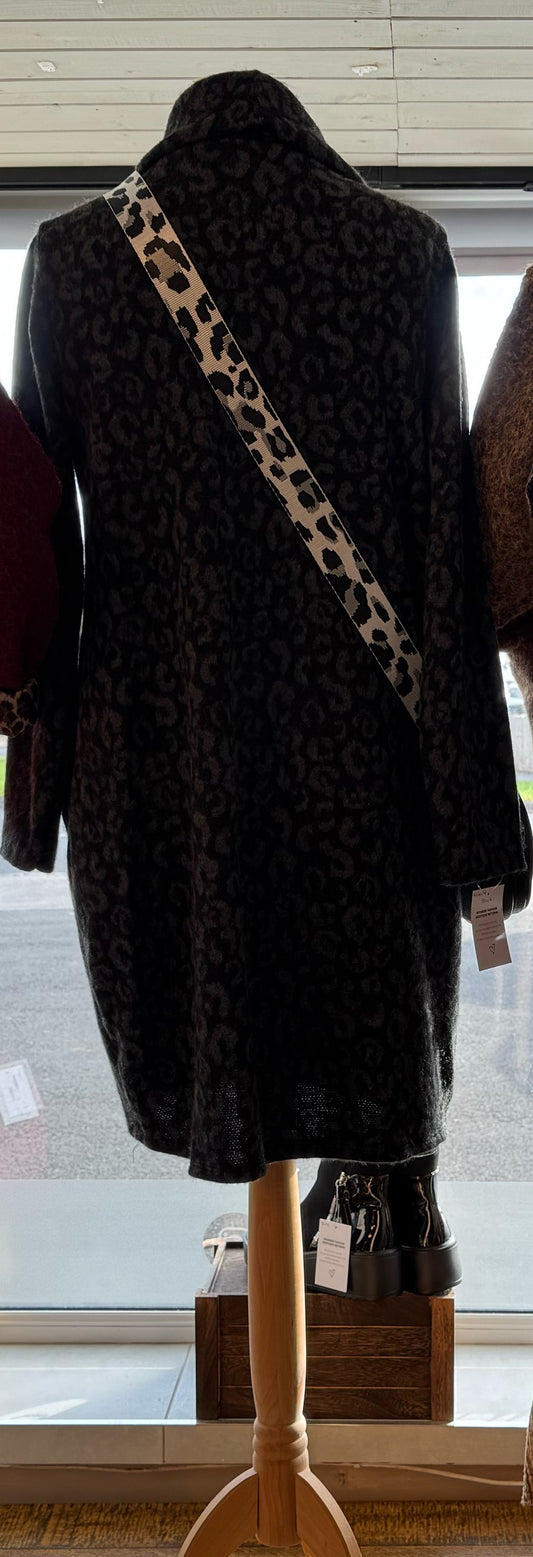 Alicia animal print knitted dress