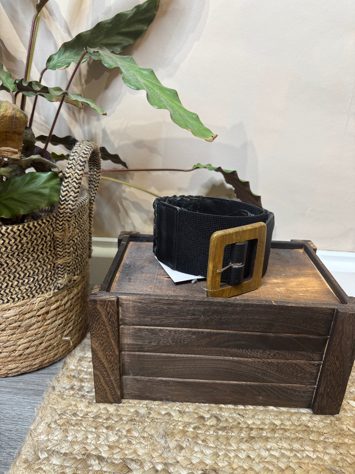 Bobbie Buckle Stretch Belt