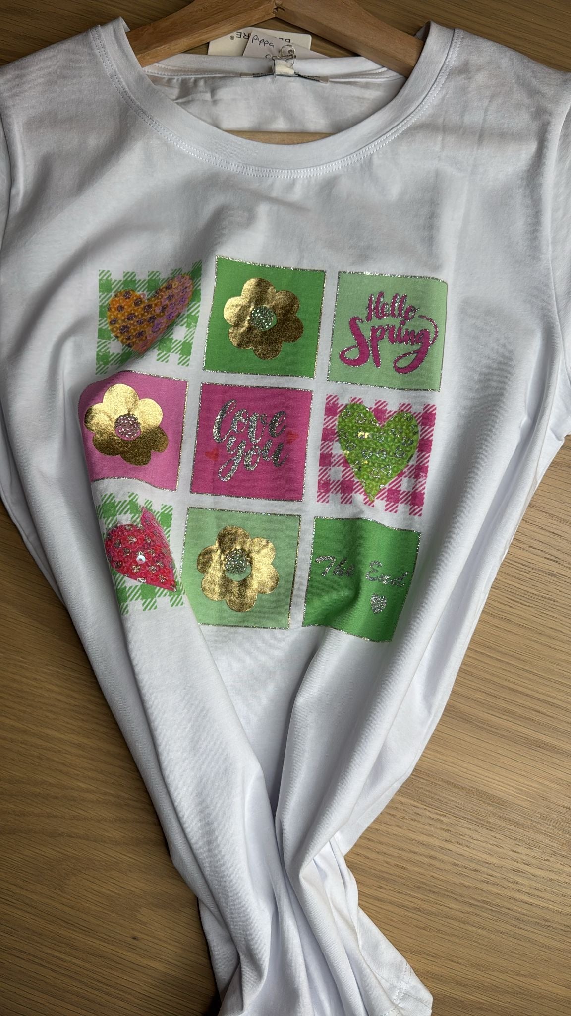 Pippa short sleeved embellished t-shirts